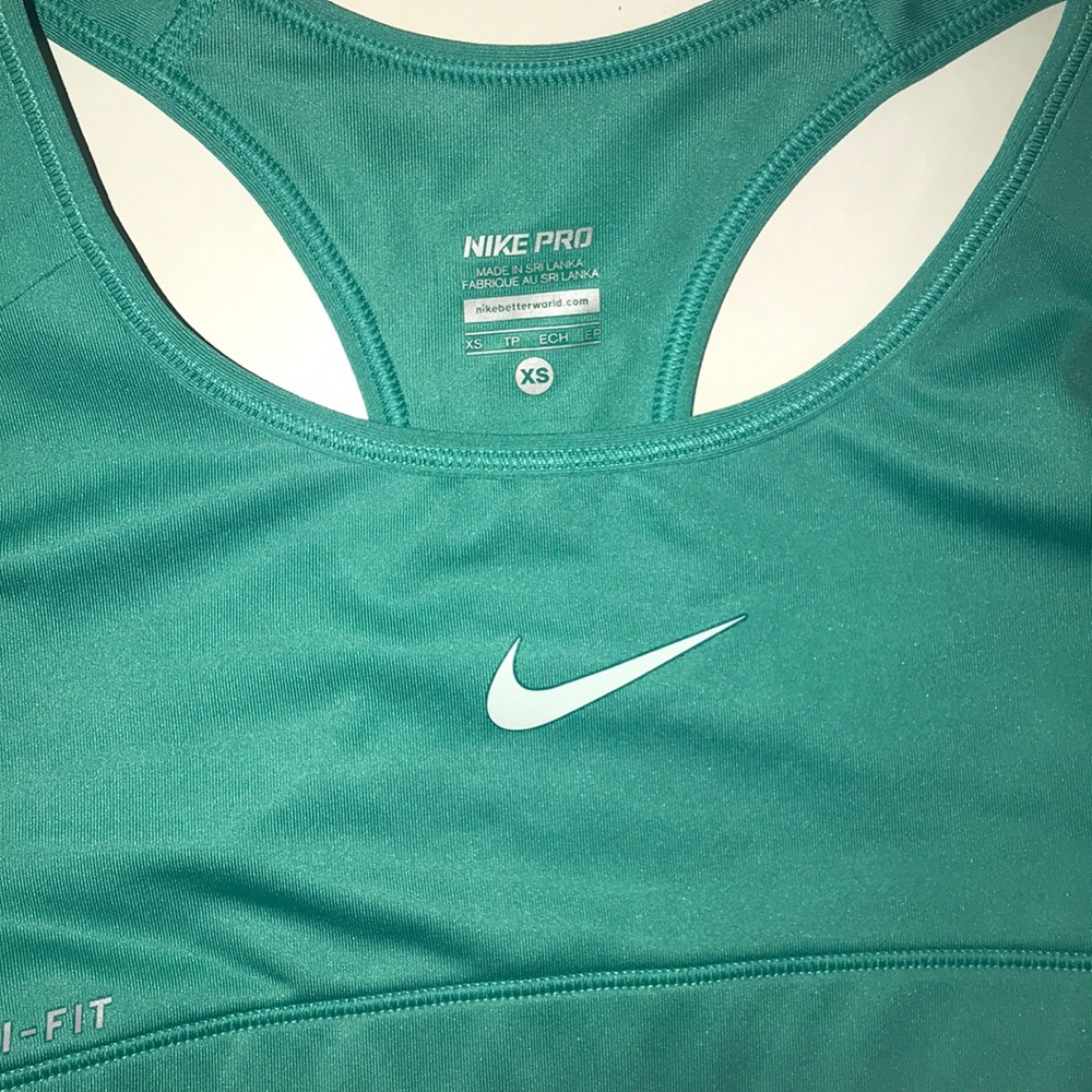 Nwot -Nike Sports Bra -Dri Fit XS - Picture 3 of 3
